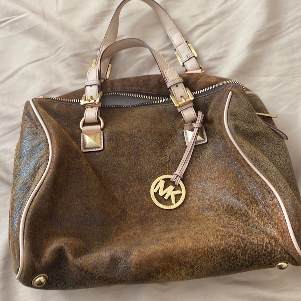 Michael Kors purse